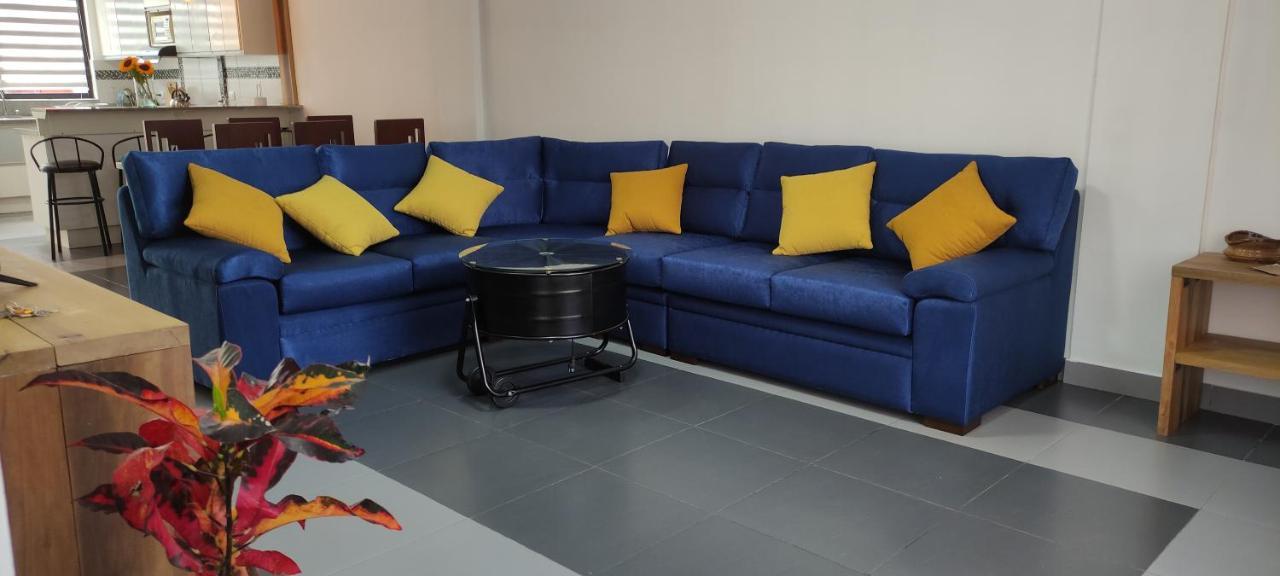 Elegante Apartamento Con Vistas Al Volcan Tungurahua 바뇨스 외부 사진