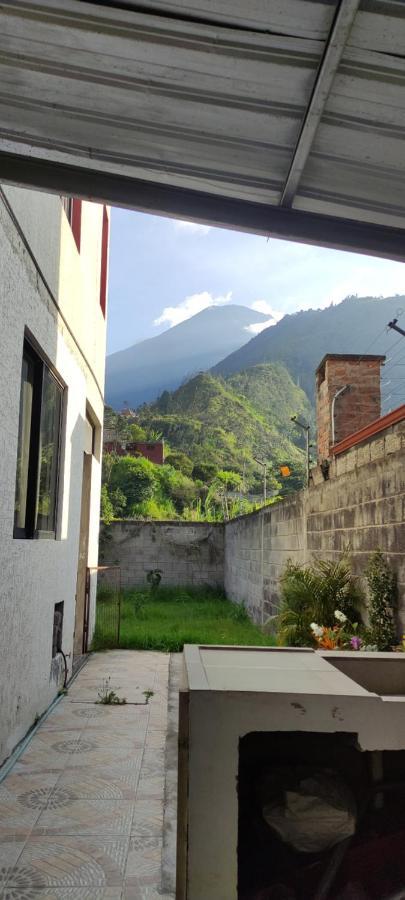 Elegante Apartamento Con Vistas Al Volcan Tungurahua 바뇨스 외부 사진