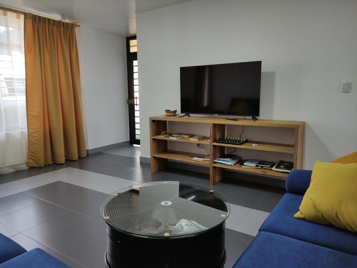 Elegante Apartamento Con Vistas Al Volcan Tungurahua 바뇨스 외부 사진