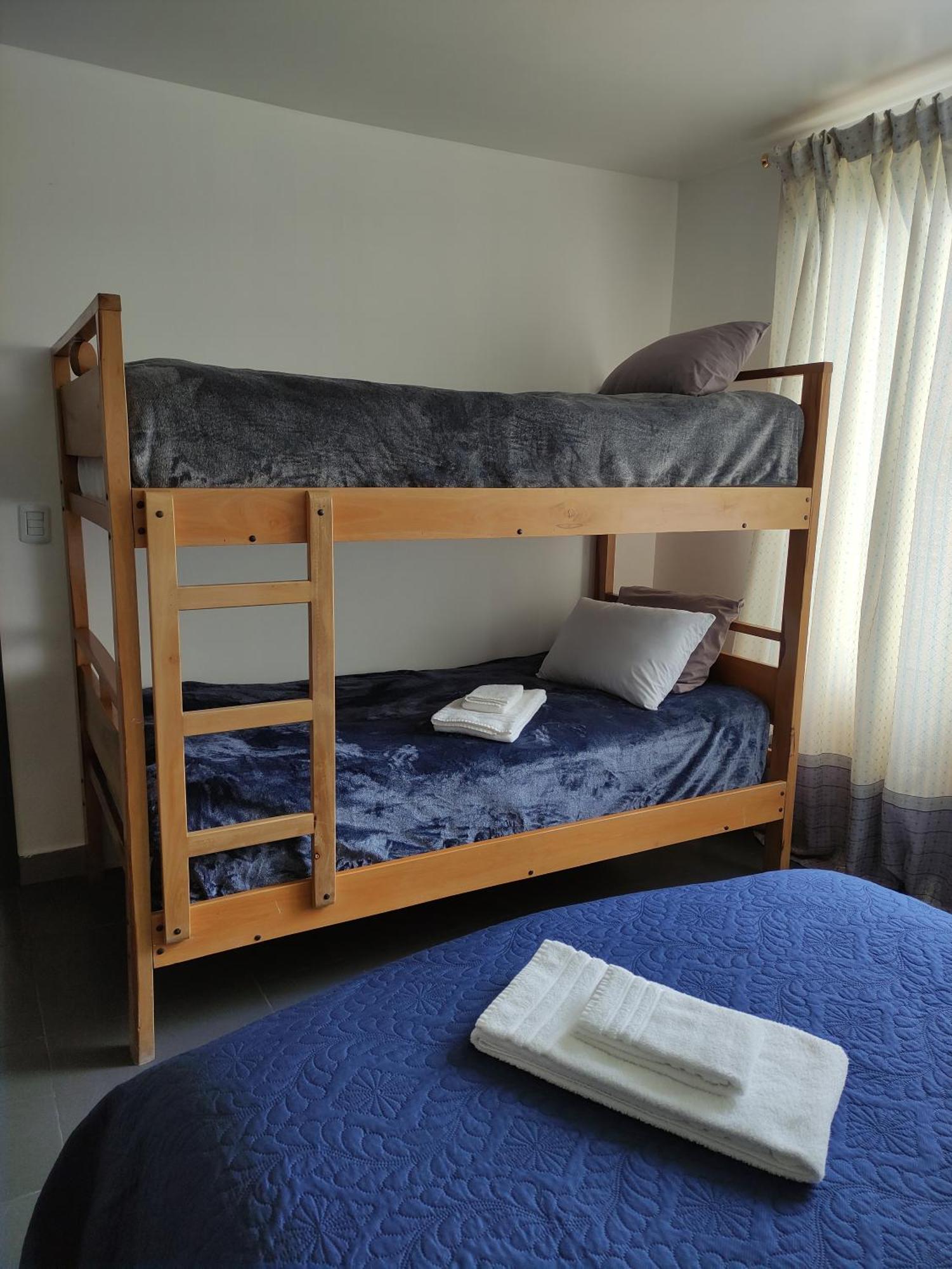 Elegante Apartamento Con Vistas Al Volcan Tungurahua 바뇨스 객실 사진